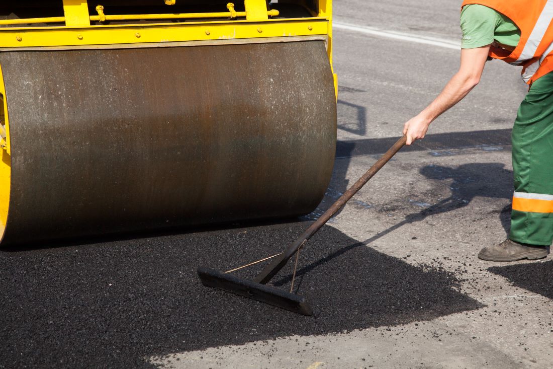 Klein onderhoud asfalt Hoorn