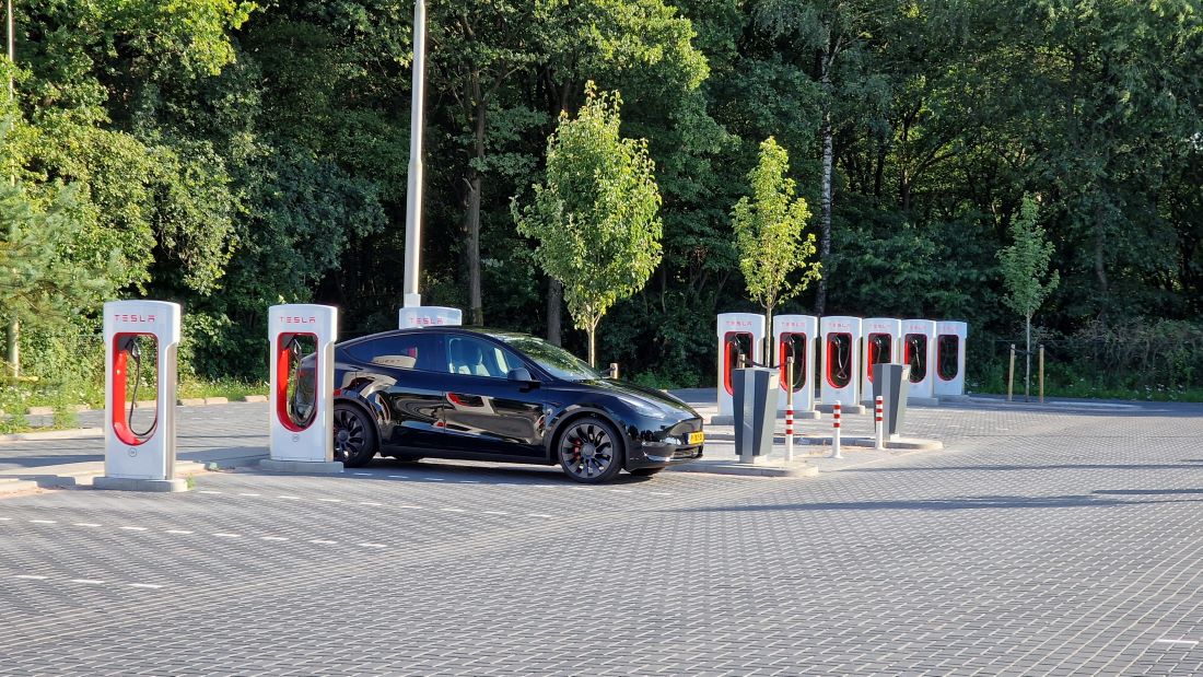 Tesla exploiteert nu meer dan 10.000 Superchargers in Europa