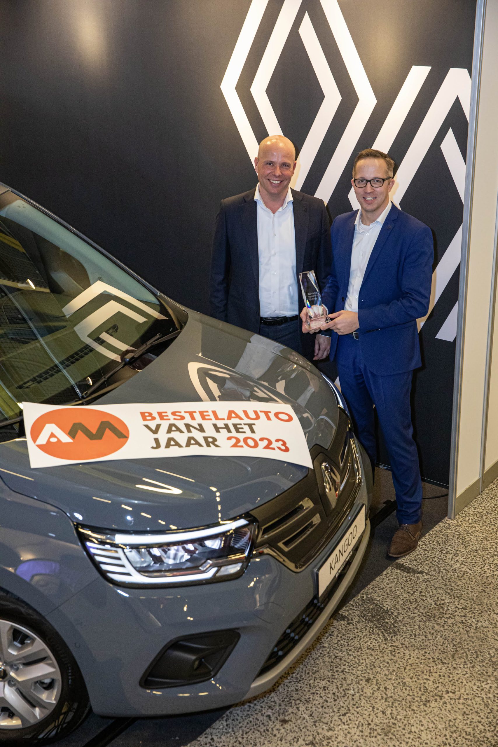 Renault Kangoo E-Tech verkozen tot Bestelauto van het Jaar 2023