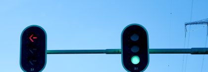 ‘Connected’ rijden met slimme verkeerslichten bij Aalsmeer en Schiphol