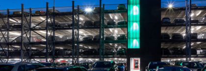 Mymesh: duurzaam en veilig licht in nieuwe parkeergarage Eindhoven Airport