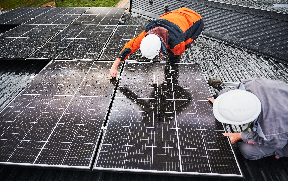 'Vaste terugleverkosten niet oneerlijk voor zonnepaneelbezitters'